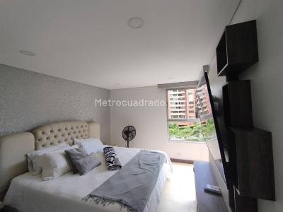 Apartamento de 3 alcobas en arriendo en Loma De Los Parra, Medellín, 130 m² · foto 14 de 20