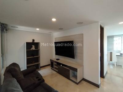Apartamento de 3 alcobas en arriendo en Loma De Los Parra, Medellín, 130 m² · foto 17 de 20