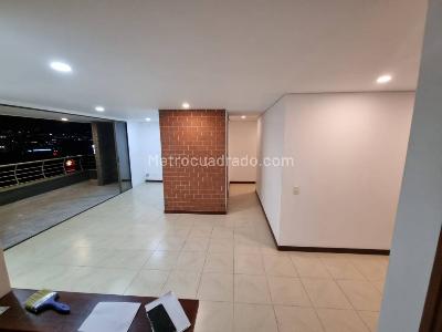 Apartamento de 3 alcobas en arriendo en El Poblado, Medellín, 130 m² · foto 13 de 18