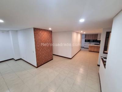 Apartamento de 3 alcobas en arriendo en El Poblado, Medellín, 130 m² · foto 14 de 18