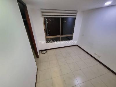 Apartamento de 3 alcobas en arriendo en El Poblado, Medellín, 130 m² · foto 18 de 18