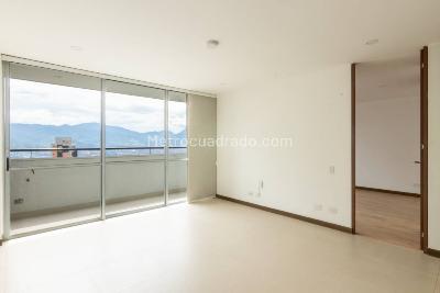 Apartamento de 1 alcoba en arriendo en Loma De Los Gonzalez, Medellín, 63 m² · foto 2 de 19