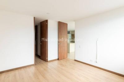 Apartamento de 1 alcoba en arriendo en Loma De Los Gonzalez, Medellín, 63 m² · foto 13 de 19