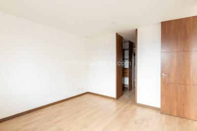 Apartamento de 1 alcoba en arriendo en Loma De Los Gonzalez, Medellín, 63 m² · foto 14 de 19