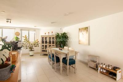 Apartamento de 3 alcobas en venta en Laureles, Medellín, 156 m² · foto 5 de 20