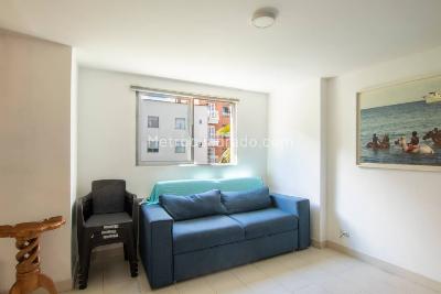 Apartamento de 3 alcobas en venta en Laureles, Medellín, 156 m² · foto 9 de 20