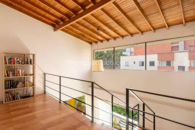 Apartamento de 3 alcobas en venta en Laureles, Medellín, 156 m² · foto 12 de 20