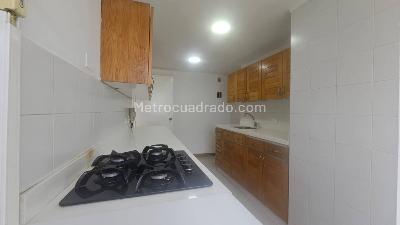 Apartamento de 3 alcobas en arriendo en Las Lomas, Medellín, 138 m² · foto 13 de 18