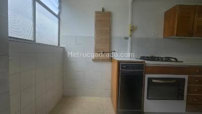 Apartamento de 3 alcobas en arriendo en Las Lomas, Medellín, 138 m² · foto 15 de 18