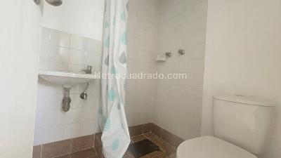 Apartamento de 3 alcobas en arriendo en Las Lomas, Medellín, 138 m² · foto 17 de 18