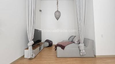 Casa de 4 alcobas en arriendo en La Sebastiana, Envigado, 221 m² · foto 12 de 20
