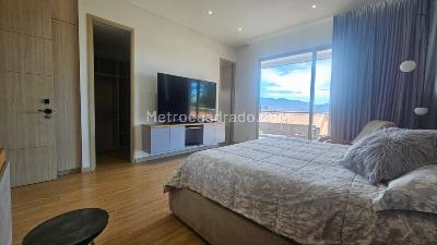 Casa de 4 alcobas en arriendo en La Sebastiana, Envigado, 221 m² · foto 6 de 20