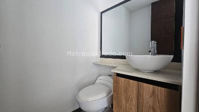 Apartamento de 3 alcobas en arriendo en Los Balsos, Medellín, 117 m² · foto 16 de 17
