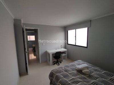 Apartamento de 3 alcobas en arriendo en Laureles, Medellín, 90 m² · foto 15 de 18