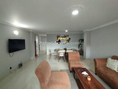 Apartamento de 3 alcobas en arriendo en Laureles, Medellín, 90 m² · foto 7 de 18
