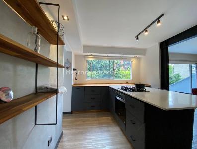 Apartamento de 3 alcobas en arriendo en Loma De Los Parra, Medellín, 180 m² · foto 9 de 20