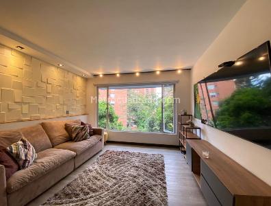 Apartamento de 3 alcobas en arriendo en Loma De Los Parra, Medellín, 180 m² · foto 12 de 20