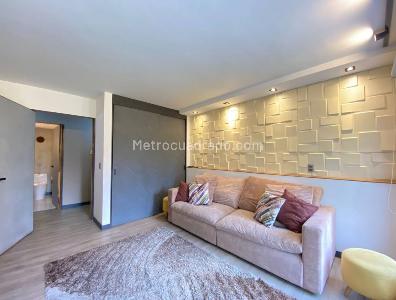 Apartamento de 3 alcobas en arriendo en Loma De Los Parra, Medellín, 180 m² · foto 13 de 20