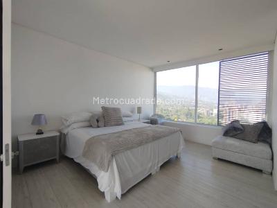 Apartamento de 2 alcobas en venta en San Lucas, Medellín, 337 m² · foto 14 de 20
