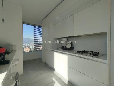 Apartamento de 2 alcobas en venta en San Lucas, Medellín, 337 m² · foto 19 de 20