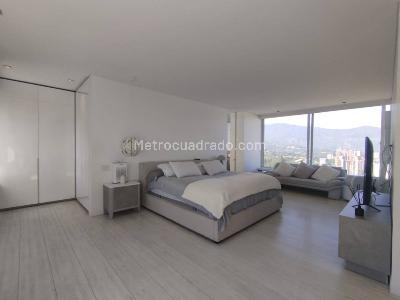 Apartamento de 2 alcobas en venta en San Lucas, Medellín, 337 m² · foto 7 de 20