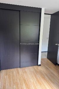 Apartamento de 2 alcobas en venta en Loma De Los Gonzalez, Medellín, 69 m² · foto 7 de 20