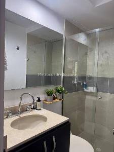 Apartamento de 2 alcobas en venta en Loma De Los Gonzalez, Medellín, 69 m² · foto 14 de 20