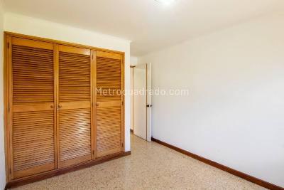 Apartamento en venta en Alejandria, Medellín · foto 13 de 20