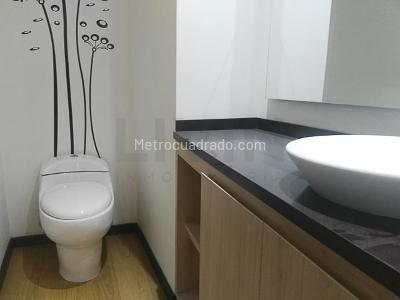 Apartamento de 2 alcobas en arriendo en Santa Maria De Los Angeles, Medellín, 115 m² · foto 10 de 13