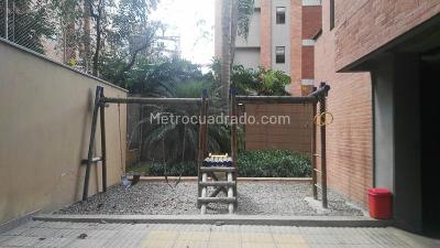 Apartamento de 2 alcobas en arriendo en Santa Maria De Los Angeles, Medellín, 115 m² · foto 11 de 13