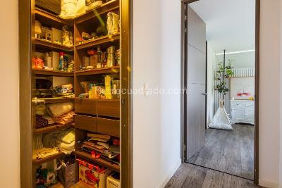 Apartamento en venta en Altos Del Poblado, Medellín · foto 8 de 10