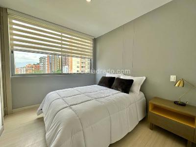 Apartamento en arriendo en Castropol, Medellín · foto 6 de 12