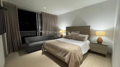 Apartamento en arriendo en Castropol, Medellín · foto 8 de 12
