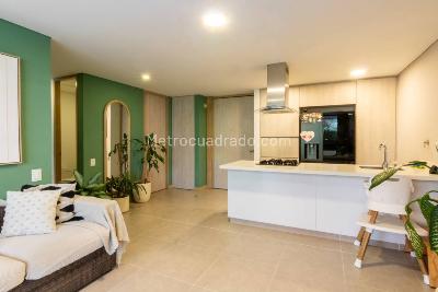Apartamento de 2 alcobas en venta en Loma De Las Brujas, Envigado, 110 m² · foto 3 de 20
