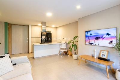 Apartamento de 2 alcobas en venta en Loma De Las Brujas, Envigado, 110 m² · foto 8 de 20