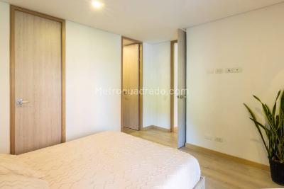 Apartamento de 2 alcobas en venta en Loma De Las Brujas, Envigado, 110 m² · foto 20 de 20