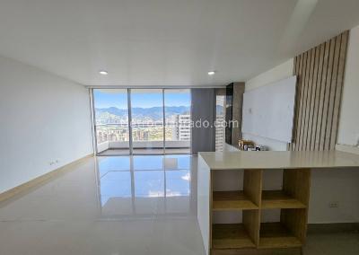 Apartamento de 2 alcobas en arriendo en Loma Del Indio, Medellín, 81 m² · foto 4 de 16