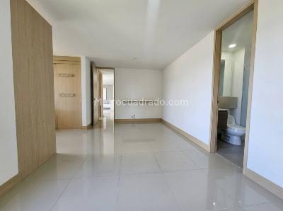 Apartamento de 2 alcobas en arriendo en Loma Del Indio, Medellín, 81 m² · foto 9 de 16
