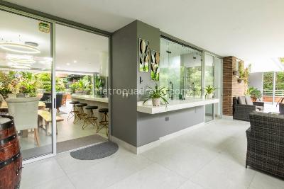 Apartamento en venta en Castropol, Medellín · foto 3 de 20