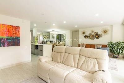 Apartamento en venta en Castropol, Medellín · foto 16 de 20
