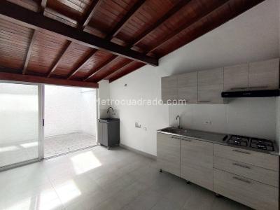 Apartaestudio en arriendo en Laureles, Medellín · foto 3 de 8