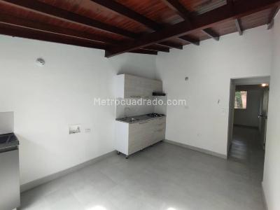 Apartaestudio en arriendo en Laureles, Medellín · foto 4 de 8
