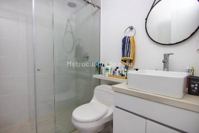 Casa en arriendo en Castropol, Medellín · foto 9 de 10