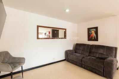 Apartamento en venta en Loma Del Indio, Medellín · foto 4 de 20