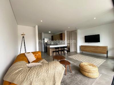 Apartaestudio en arriendo en Loma De Los Gonzalez, Medellín · foto 5 de 16