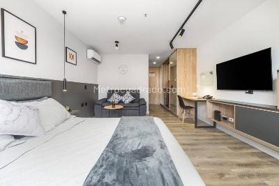 Apartamento en venta en La Aguacatala, Medellín · foto 4 de 12