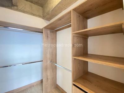 Apartamento de 1 alcoba en arriendo en Loma Del Indio, Medellín, 45 m² · foto 15 de 18