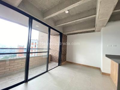 Apartamento de 1 alcoba en arriendo en Loma Del Indio, Medellín, 45 m² · foto 4 de 18