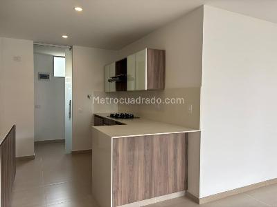 Apartamento de 3 alcobas en venta en Los Balsos, Medellín, 108 m² · foto 3 de 14