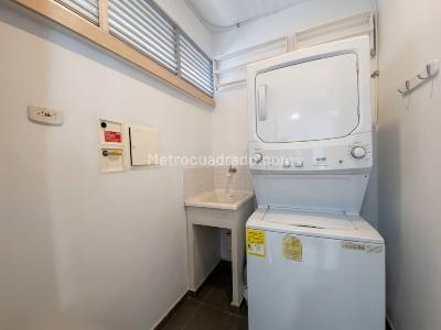Apartamento de 2 alcobas en arriendo en Loma De Los Parra, Medellín, 97 m² · foto 19 de 20